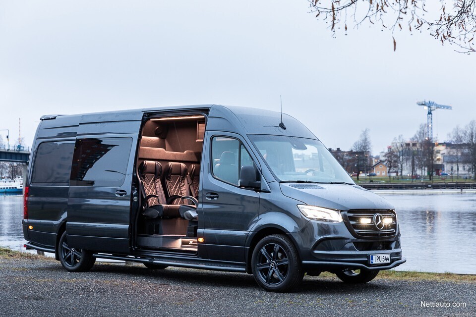 Executive Sprinter Van