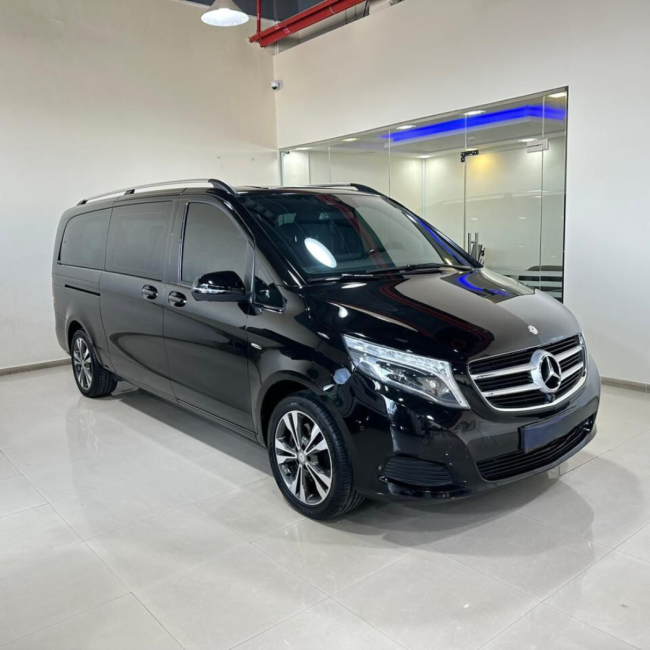 Mercedes 7-seater Van Rent in Dubai