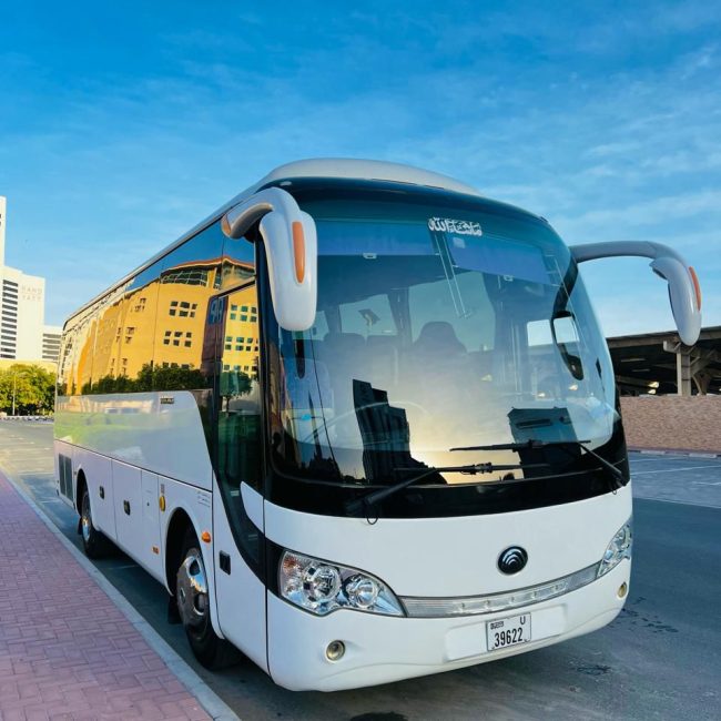 30-seater bus rental in dubai book now