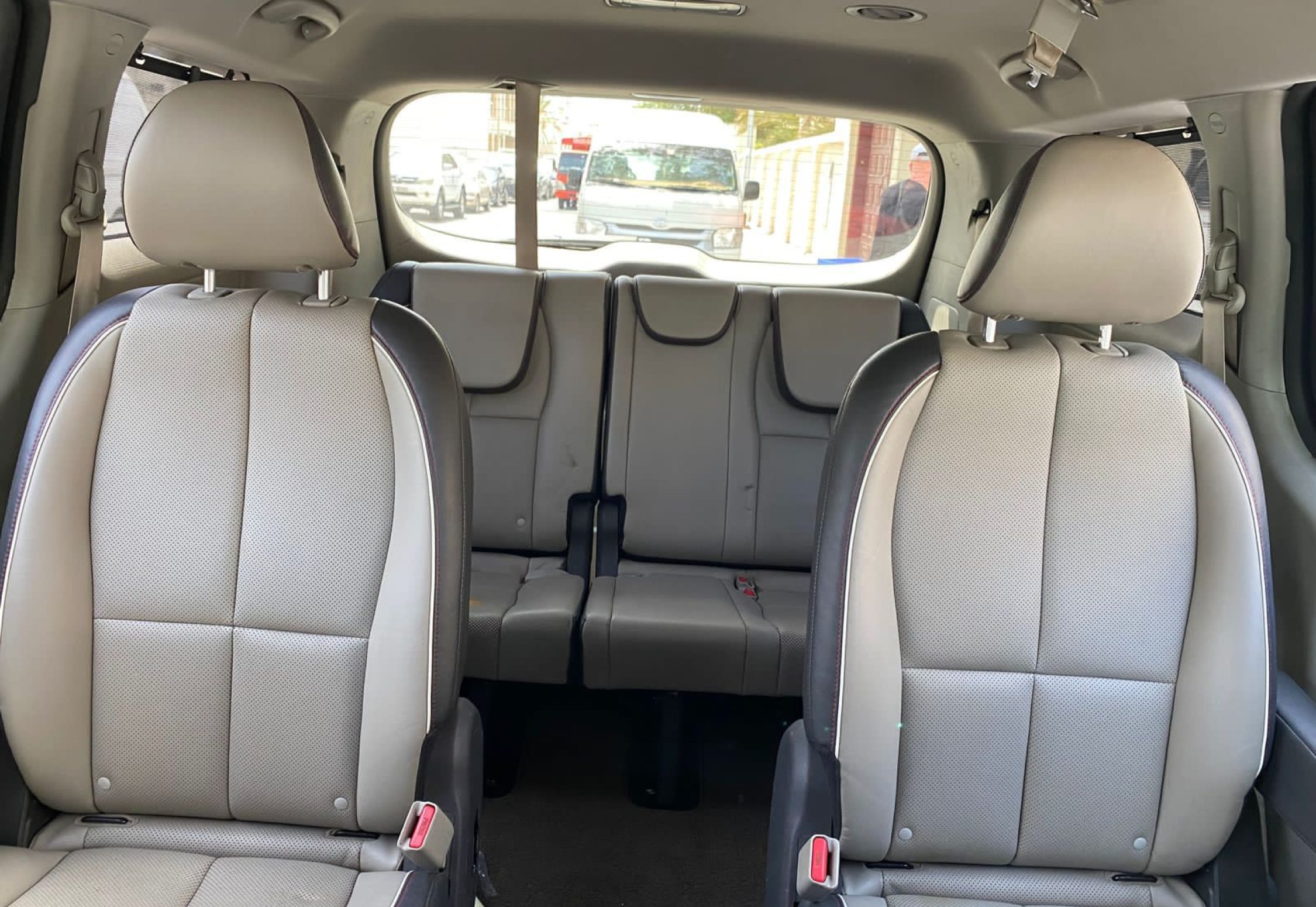 best 7 seater car in uae